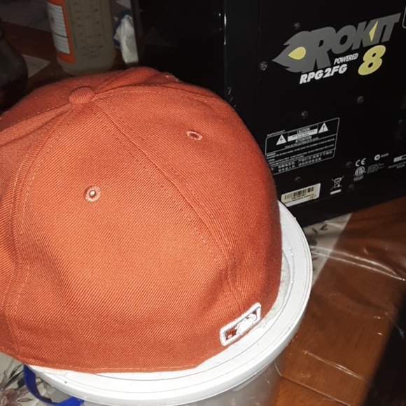 Baseball cap - Picture 5 of 6